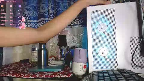 Snapshot of kade_01 chatting on October 8, 10:59 pm Kade Anne online show from October 8, 10:59 pm