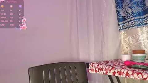 Snapshot of kade_01 chatting on October 2, 2:54 am Kade Anne online show from October 2, 2:54 am