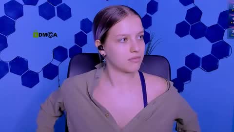 kaela_spell_ online show from March 26, 10:09 am