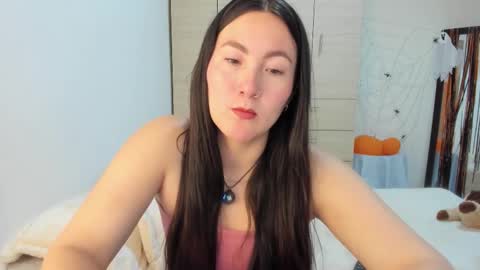 ChloeIndependient model online show from October 19, 9:41 pm