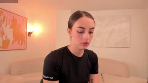 Kaia Ferreira online show from February 17, 6:29 pm