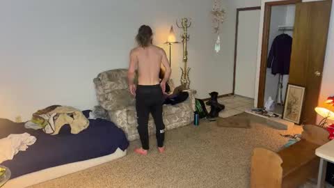 Kaiku77 online show from February 5, 6:44 pm