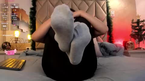 Kailin online show from December 5, 1:53 pm