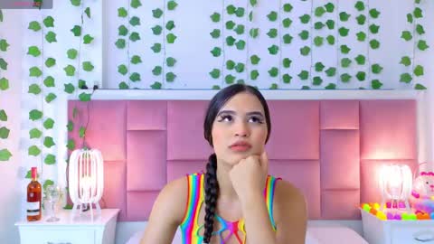 kelly online show from April 20, 11:13 am