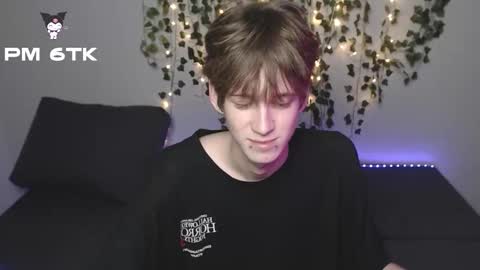 slutkai online show from October 22, 8:54 pm