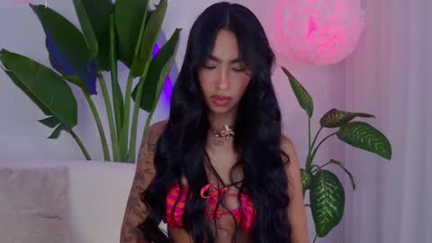 Snapshot of kali_hiill chatting on February 27, 6:02 am Sweet Kali online show from February 27, 6:02 am