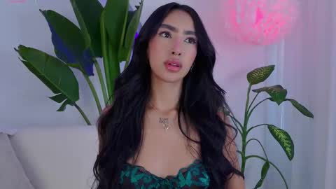 Snapshot of kali_hiill chatting on March 11, 1:56 pm Sweet Kali online show from March 11, 1:56 pm