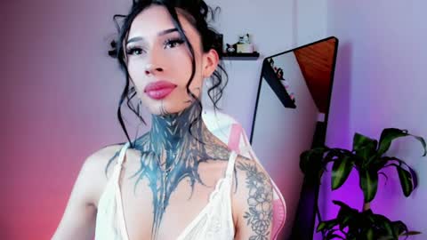 Kali Ka Please help me with your thumbs up its important   dont forget my birthday on October 26 online show from April 1, 9:01 pm