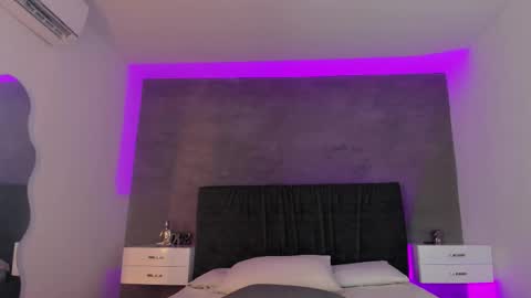 Carolina   online show from March 10, 4:35 pm