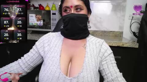 Snapshot of kalpananaisha_ chatting on February 20, 4:25 pm Alisha online show from February 20, 4:25 pm