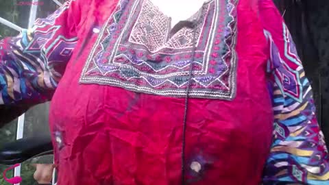 Snapshot of kalpananaisha_ chatting on September 29, 10:03 am Alisha online show from September 29, 10:03 am