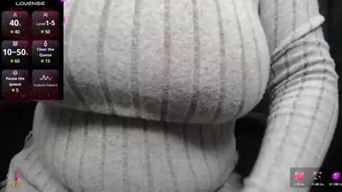 Snapshot of kalpananaisha_ chatting on February 14, 10:17 am Alisha online show from February 14, 10:17 am