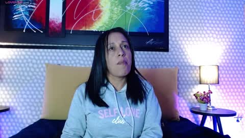 Kami online show from March 30, 7:47 pm