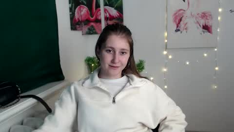 Snapshot of kamilla_love_ chatting on October 15, 1:45 pm kamilla_love_ online show from October 15, 1:45 pm