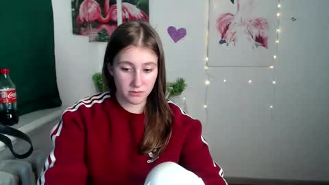 Snapshot of kamilla_love_ chatting on October 10, 1:06 pm kamilla_love_ online show from October 10, 1:06 pm
