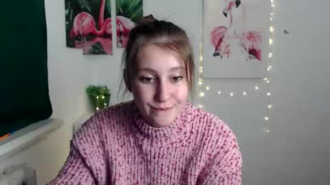 Snapshot of kamilla_love_ chatting on October 1, 12:37 pm kamilla_love_ online show from October 1, 12:37 pm