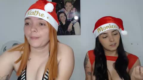kammy   y   camila online show from December 22, 3:44 am