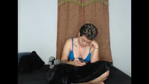 kammy   y   camila online show from April 20, 11:35 am