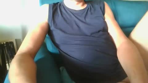 Snapshot of kanaletto chatting on September 11, 11:44 am Mario online show from September 11, 11:44 am