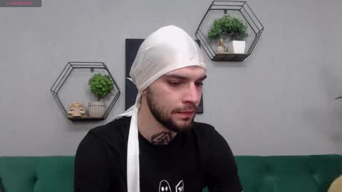 Kane online show from April 15, 5:49 pm