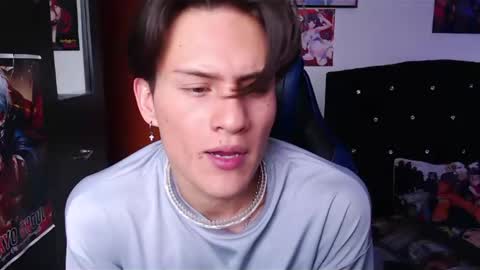 andres online show from March 2, 9:01 pm