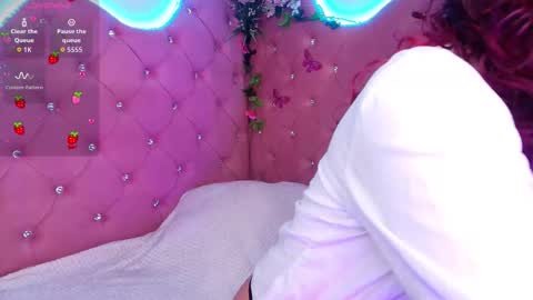 Snapshot of kanela_miller_ chatting on September 24, 12:34 pm Cami online show from September 24, 12:34 pm
