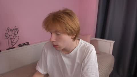 Snapshot of kanvalkyrie chatting on November 2, 12:21 am kanvalkyrie online show from November 2, 12:21 am