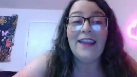 karamelbaby89 online show from December 5, 2:47 am