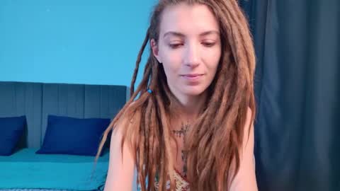 Kara online show from October 14, 10:18 am