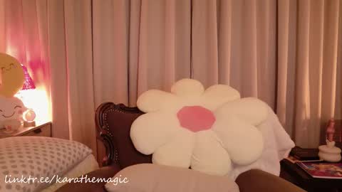 I am here around 5am GMT karathemagic online show from February 22, 4:20 pm