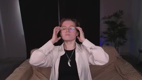 Karen online show from March 17, 8:41 am