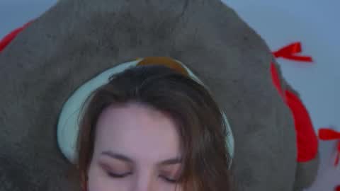 Karen online show from November 11, 6:43 pm