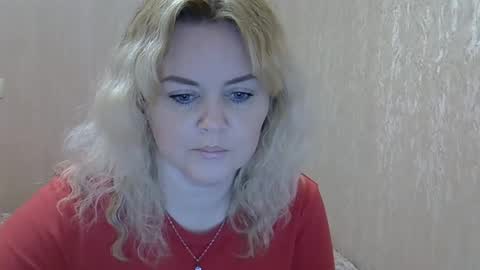 Snapshot of karennelsonx chatting on February 5, 6:26 pm karennelsonx online show from February 5, 6:26 pm
