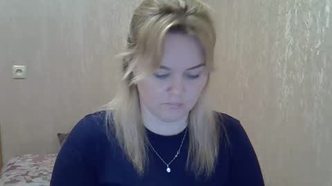 Snapshot of karennelsonx chatting on February 4, 6:06 pm karennelsonx online show from February 4, 6:06 pm