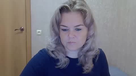 Snapshot of karennelsonx chatting on September 14, 12:28 pm karennelsonx online show from September 14, 12:28 pm