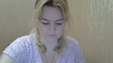 Snapshot of karennelsonx chatting on February 7, 9:26 pm karennelsonx online show from February 7, 9:26 pm