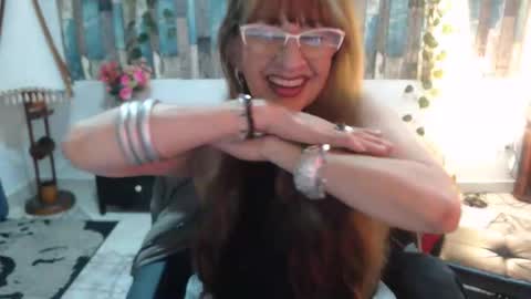 Snapshot of karima_sarabe chatting on October 4, 11:02 pm karima_sarabe online show from October 4, 11:02 pm