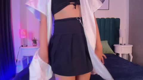 Snapshot of karin_ks chatting on March 5, 3:08 am Karina online show from March 5, 3:08 am