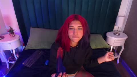 Snapshot of karin_ks chatting on March 6, 6:08 am Karina online show from March 6, 6:08 am