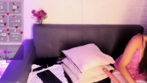Snapshot of karina_gomez_18 chatting on October 11, 11:37 am Kari online show from October 11, 11:37 am