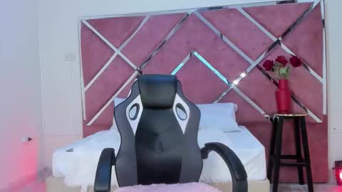 Snapshot of karinasanchezz chatting on September 30, 12:15 pm karinasanchezz online show from September 30, 12:15 pm