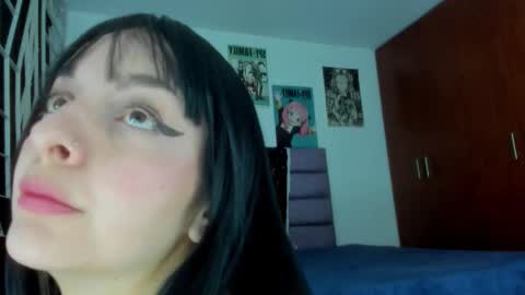 Snapshot of karinna__raven chatting on October 16, 11:14 pm KARINNA RAVEN online show from October 16, 11:14 pm