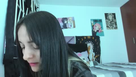 KARINNA  RAVEN online show from February 25, 11:08 pm