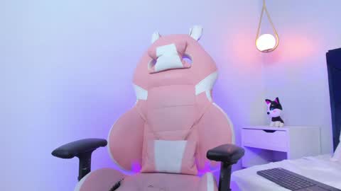 Karinna online show from January 15, 1:56 am