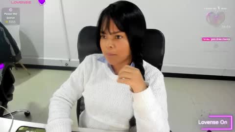 Snapshot of karla_cg chatting on October 23, 5:25 pm karla_cg online show from October 23, 5:25 pm