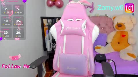 Snapshot of karla_cutee1 chatting on September 18, 5:00 am karla online show from September 18, 5:00 am