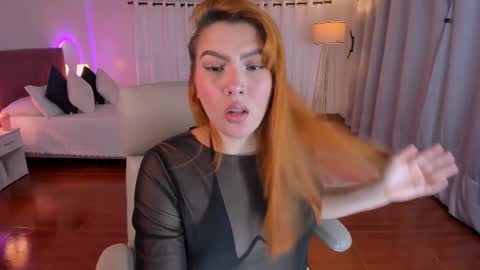 Snapshot of karla_hill_28 chatting on October 14, 2:58 am Karlita online show from October 14, 2:58 am