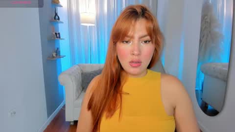 Snapshot of karla_hill_28 chatting on September 19, 1:10 am Karlita online show from September 19, 1:10 am