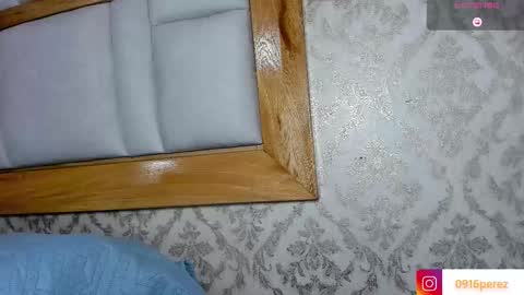 Snapshot of karla_wonderful chatting on October 10, 9:08 pm karolina online show from October 10, 9:08 pm