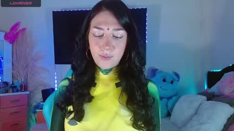 karla online show from December 19, 10:10 pm